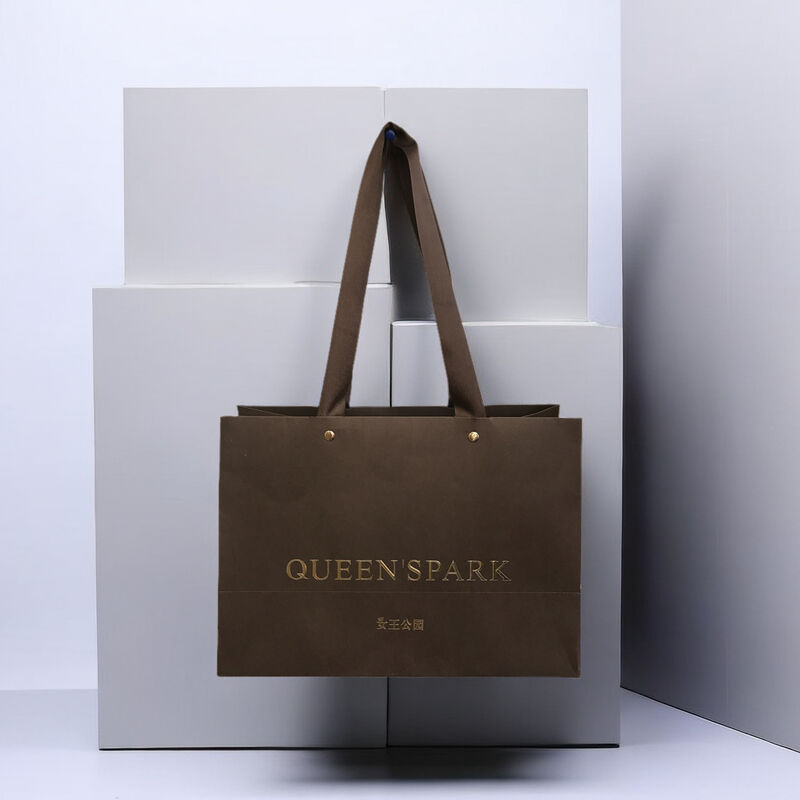 Custom Logo Printed Luxury High and White Paper Shopping Bag Jewelry Clothing Packaging Gift